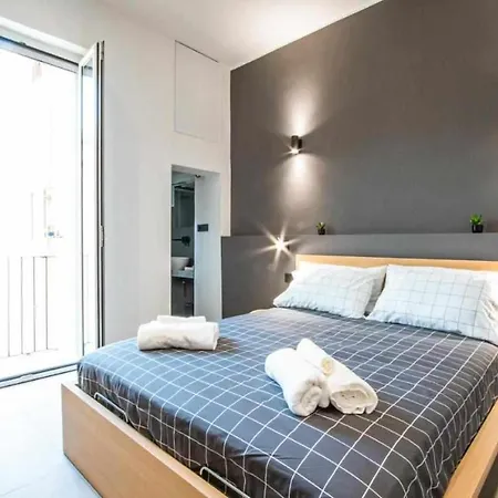 Astroom 3*