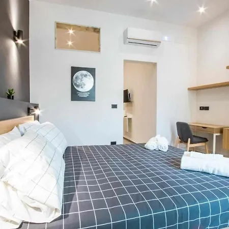 Astroom Guest house Bari