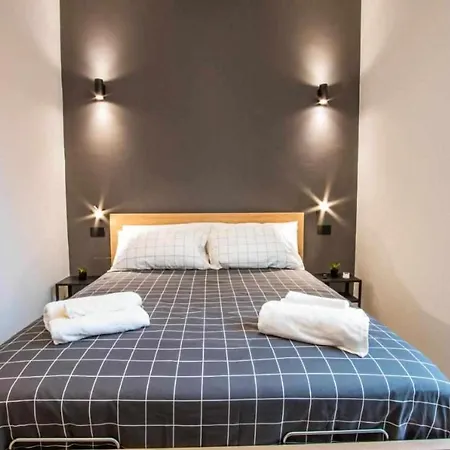 Astroom Affittacamere 3*