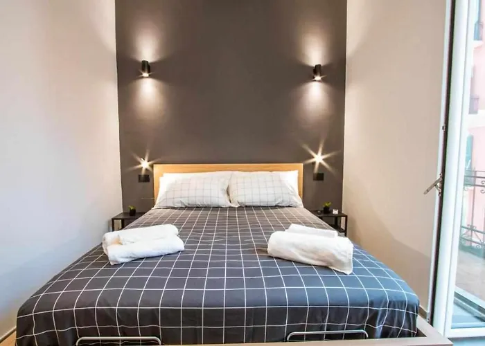 Astroom Affittacamere 3*