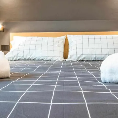 Astroom ゲストハウス